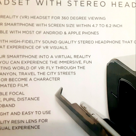 ❤Amerisound Vision VR 360 Degree Virtual Reality Headset w/ Stereo Headphone NEW - Picture 4 of 4